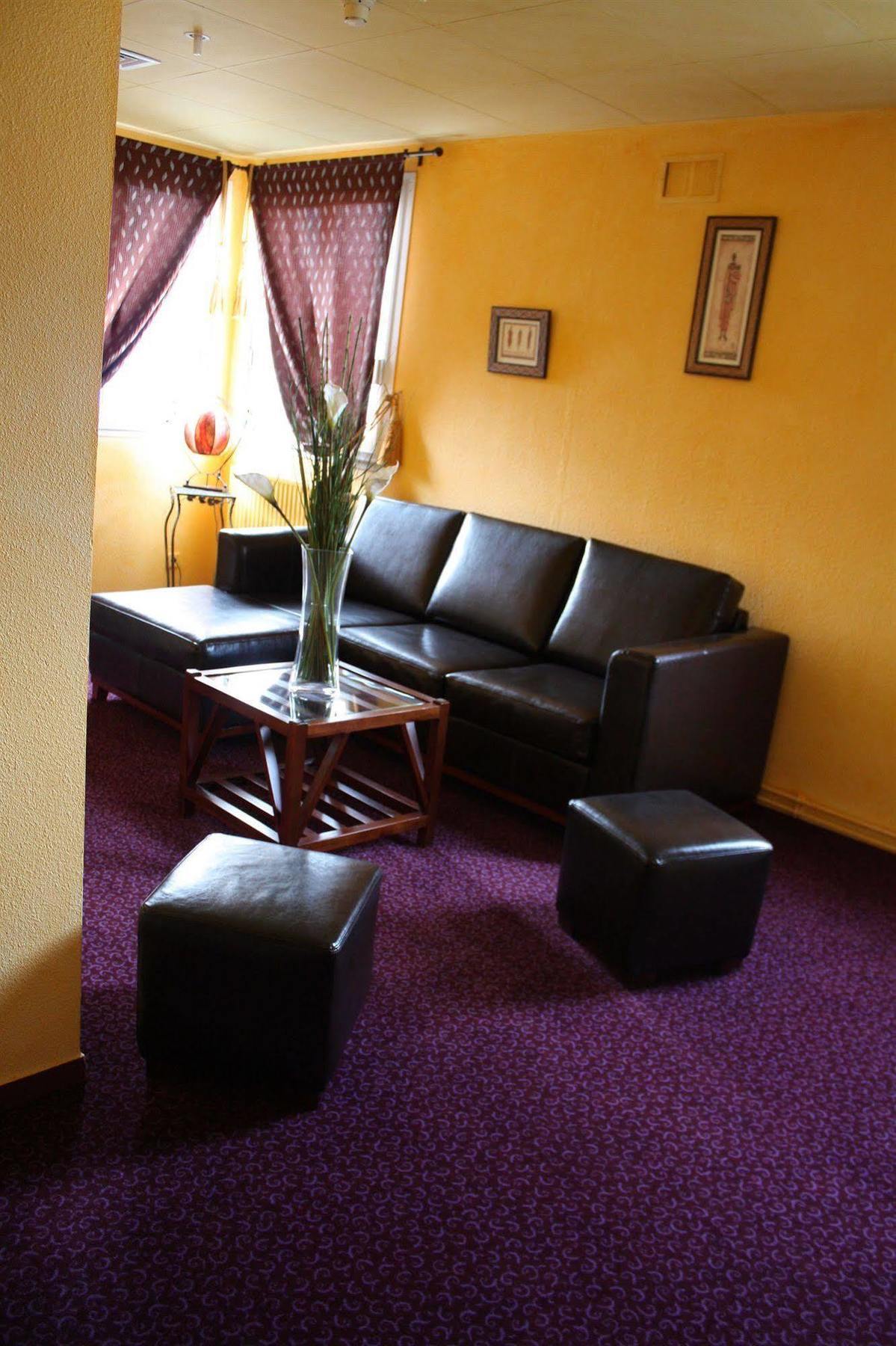 Ibis Styles Ancenis Centre Exterior foto